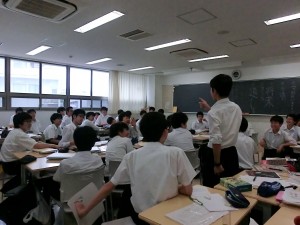 わかりやすく伝わりやすい説明を心がけて発表する。