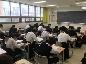 練習前のミーティング（勉強会）