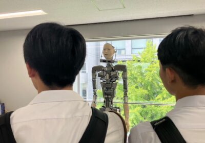 高校２年生がGPT-4を搭載した「ALTER3」に、「テストの点数が伸びないのですがどうしたら良いでしょうか」と質問したところ、「毎日の学習時間を決めて、計画的に勉強しましょう」と回答が返ってきました。それは、そうですよね。