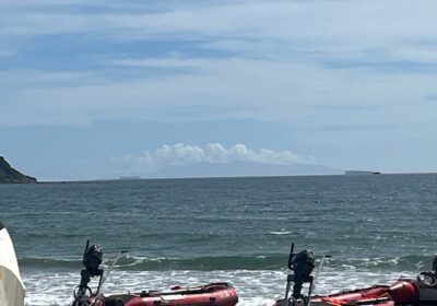 こちらは、わかりにくいですが、大島が見えます。