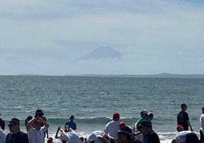 浜からは、富士山がよく見えます。