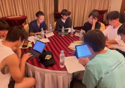 一日が終わって、ホテルに戻ったあとは、聞き取りを行った内容をデータとして入力しておきます。