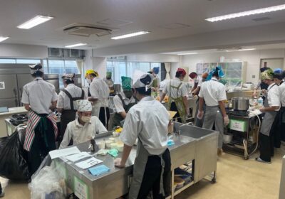家庭科室では、飲食団体の調理で大忙しでした