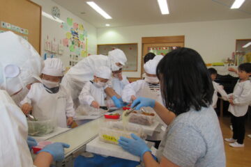 給食づくり体験